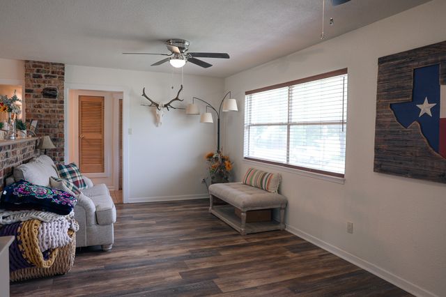108 Mockingbird Lane, Weatherford, TX 76086