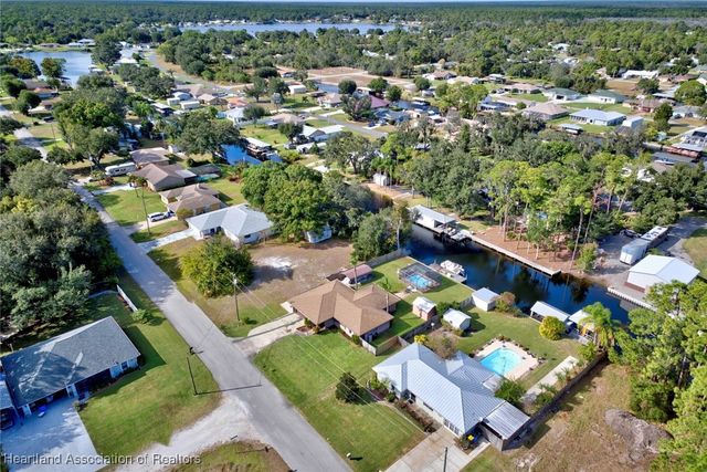 3011 Waterway Drive, Lake Placid, FL 33852