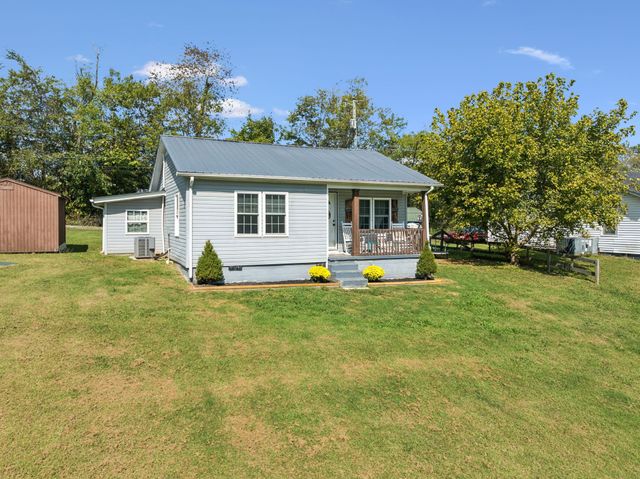 6 Badger Ln, Carthage, TN 37030