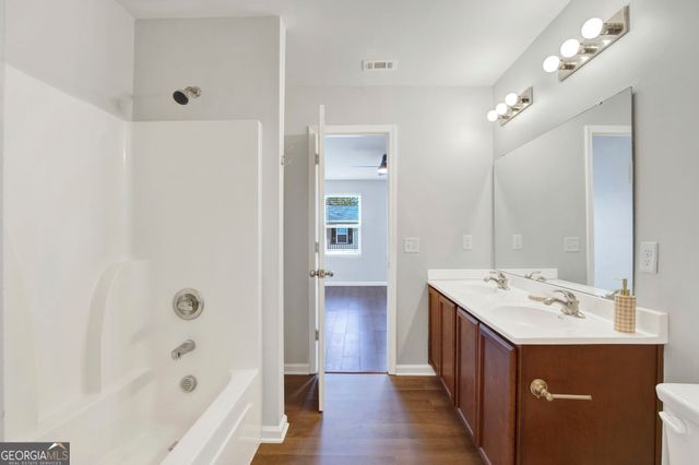 213 Barbour Lane, Hinesville, GA 31313