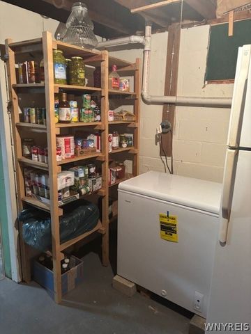 11798 Route 98, Freedom, NY 14065