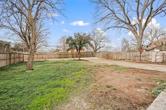 4421 Ivy Drive, Mesquite, TX 75150