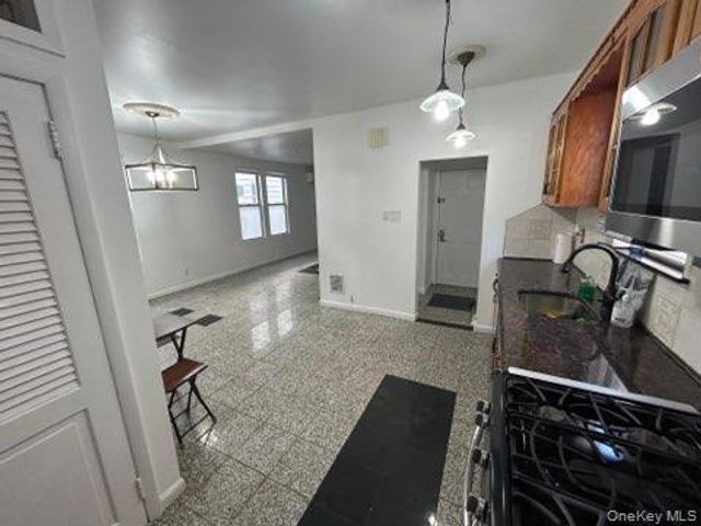 70-12 71st Street, Glendale, NY 11385