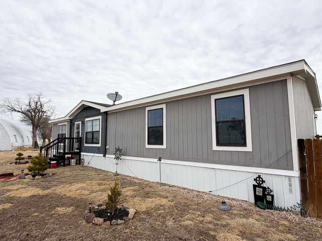 12890 U.S. 287, Stratford, TX 79084