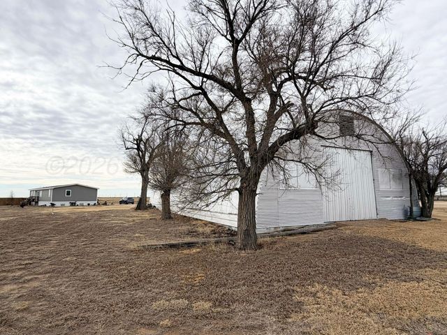 12890 U.S. 287, Stratford, TX 79084