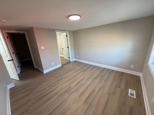 2933 W 38th Place, Hobart, IN 46342