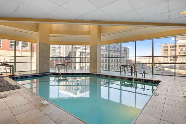 78 10th Street E 1502, Saint Paul, MN 55101