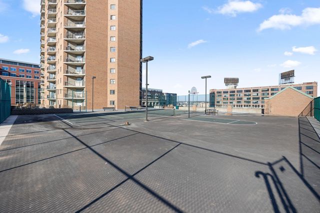 78 10th Street E 1502, Saint Paul, MN 55101