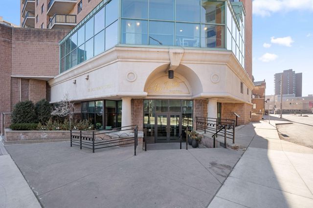 78 10th Street E 1502, Saint Paul, MN 55101