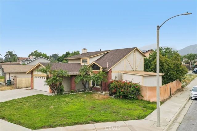 2372 Leta, San Bernardino, CA 92407