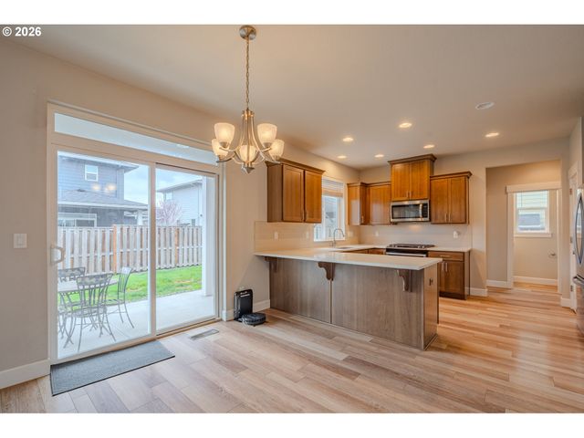 1605 Nw 27TH Ct, Battle Ground, WA 98604