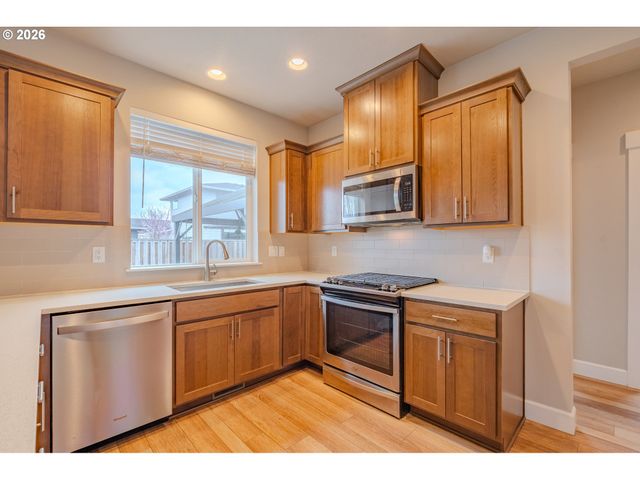 1605 Nw 27TH Ct, Battle Ground, WA 98604