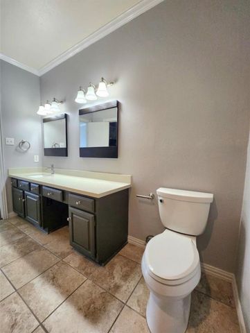 921 Marine Drive 311, Galveston, TX 77550