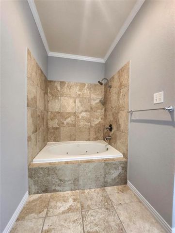 921 Marine Drive 311, Galveston, TX 77550