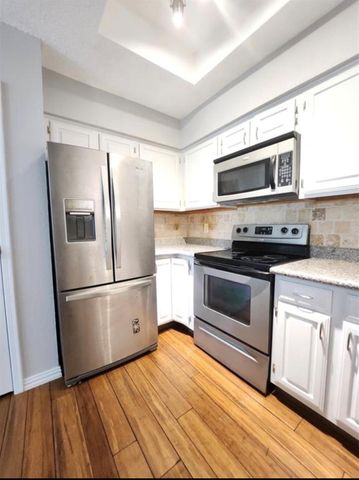 921 Marine Drive 311, Galveston, TX 77550