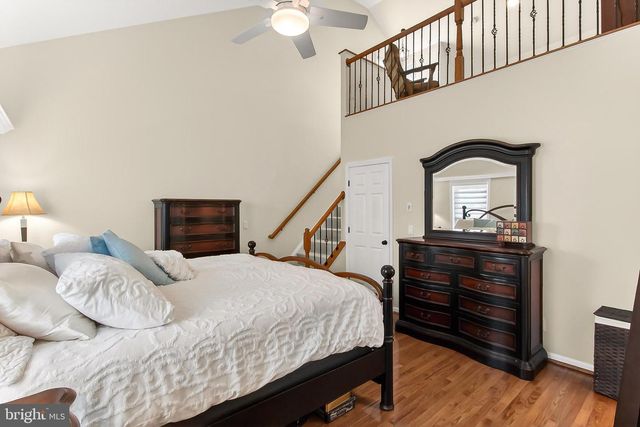 44039 KINGS ARMS SQ, Ashburn, VA 20147