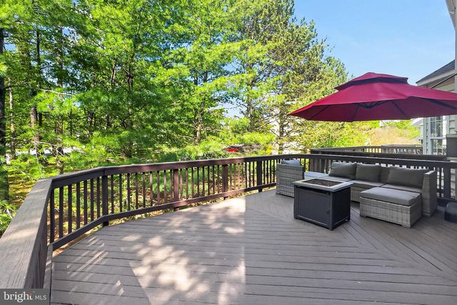 44039 KINGS ARMS SQ, Ashburn, VA 20147