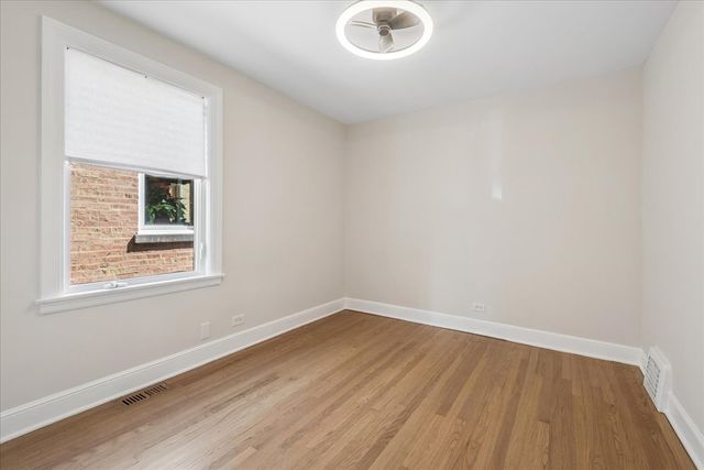 5905 N Melvina Avenue, Chicago, IL 60646