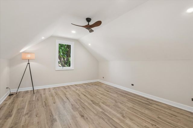5905 N Melvina Avenue, Chicago, IL 60646