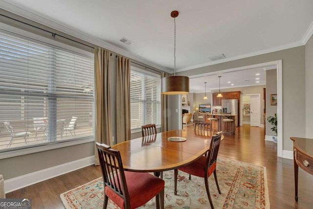 246 Somerset Circle, Woodstock, GA 30189