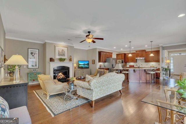 246 Somerset Circle, Woodstock, GA 30189