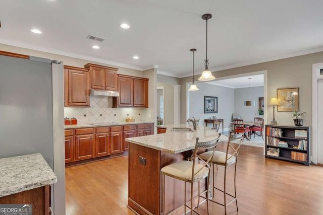 246 Somerset Circle, Woodstock, GA 30189