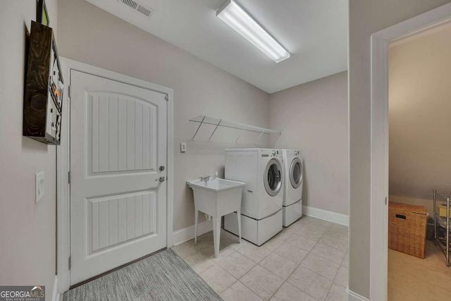 246 Somerset Circle, Woodstock, GA 30189