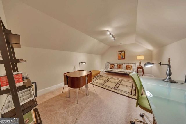 246 Somerset Circle, Woodstock, GA 30189