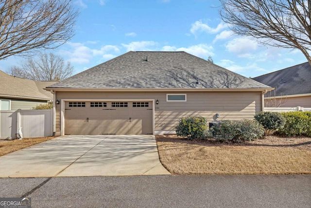 246 Somerset Circle, Woodstock, GA 30189