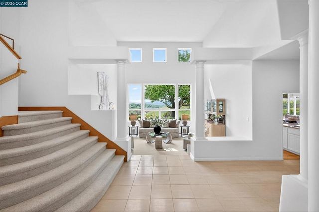 3643 Country Club Ter, Danville, CA 94506