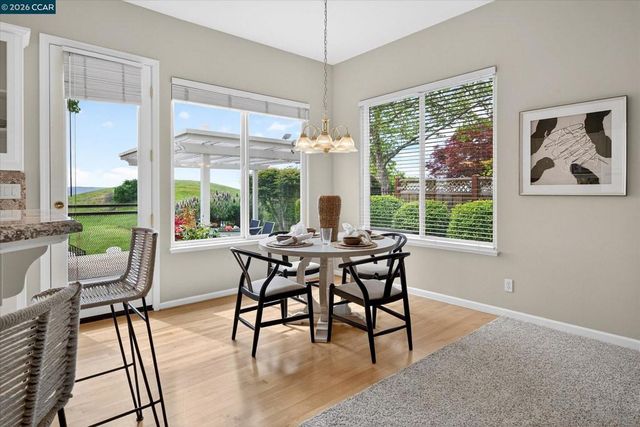 3643 Country Club Ter, Danville, CA 94506