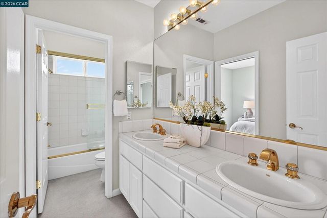 3643 Country Club Ter, Danville, CA 94506