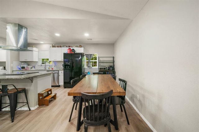 225 Allenhurst Avenue, Oklahoma City, OK 73114