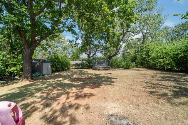 225 Allenhurst Avenue, Oklahoma City, OK 73114