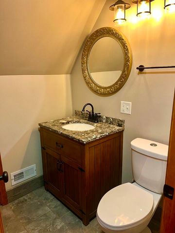 920 E Cleveland Avenue, Hobart, IN 46342
