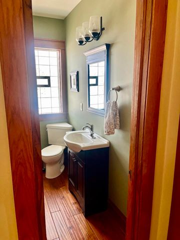 920 E Cleveland Avenue, Hobart, IN 46342