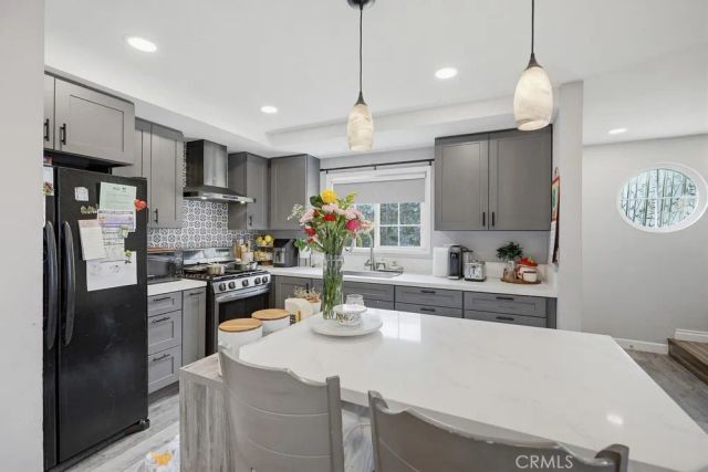 7194 Santa Isabel, Buena Park, CA 90620