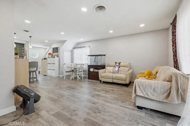 7194 Santa Isabel, Buena Park, CA 90620