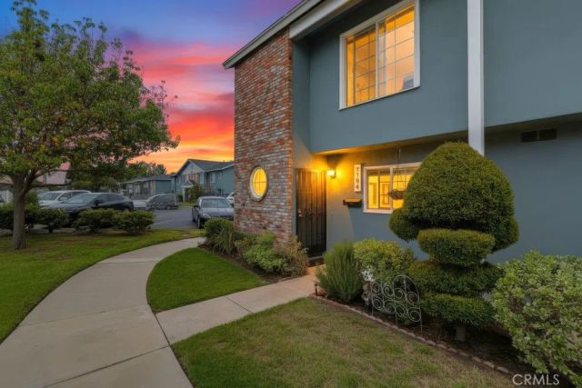 7194 Santa Isabel, Buena Park, CA 90620