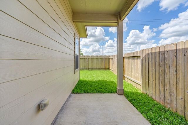 6430 Macroom Meadows Lane, Houston, TX 77048