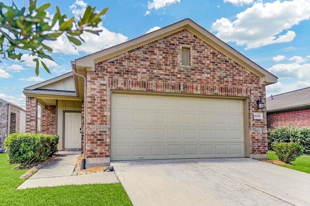 6430 Macroom Meadows Lane, Houston, TX 77048