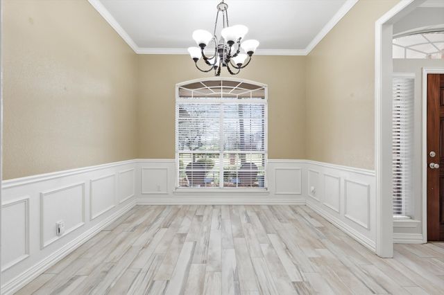 1605 Mistletoe Drive, Flower Mound, TX 75022