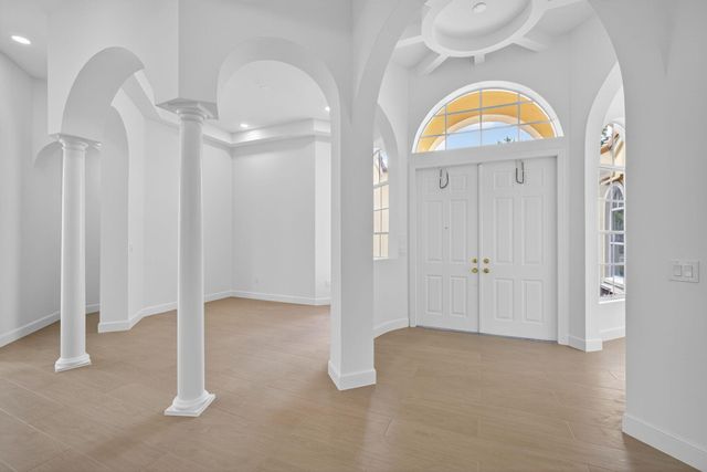 8873 Via Brilliante, Wellington, FL 33411