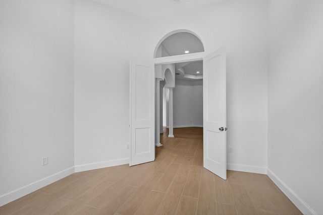 8873 Via Brilliante, Wellington, FL 33411