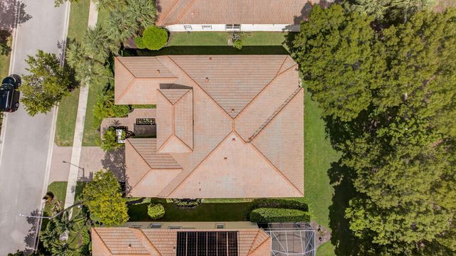 8873 Via Brilliante, Wellington, FL 33411