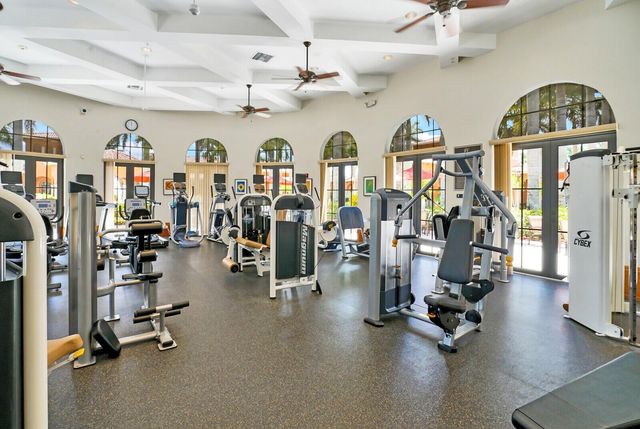 8873 Via Brilliante, Wellington, FL 33411