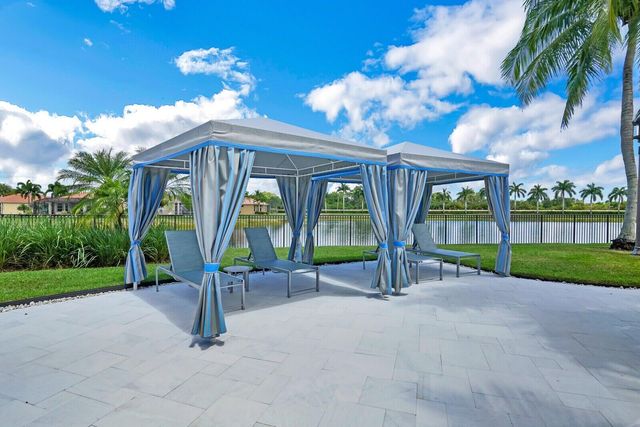 8873 Via Brilliante, Wellington, FL 33411