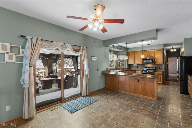 3885 Mount Vernon Boulevard, Norton, OH 44203