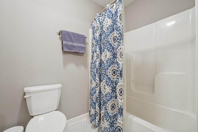 5009 Williston Road, Minnetonka, MN 55345