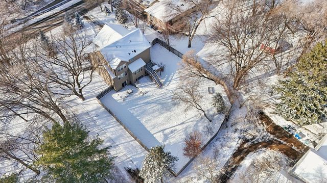 5009 Williston Road, Minnetonka, MN 55345